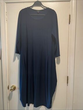 Comfy USA Navy Midi Scoop-Neck Dress